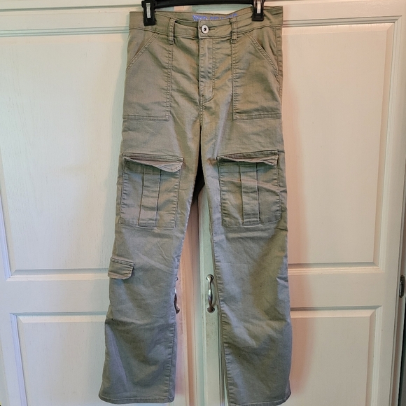 VIP Jeans Army Green Cargo Pants - Picture 1 of 10